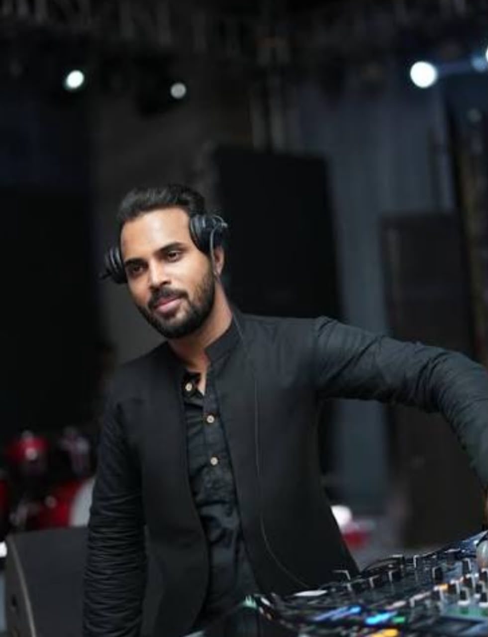 DJ GANESH DIG